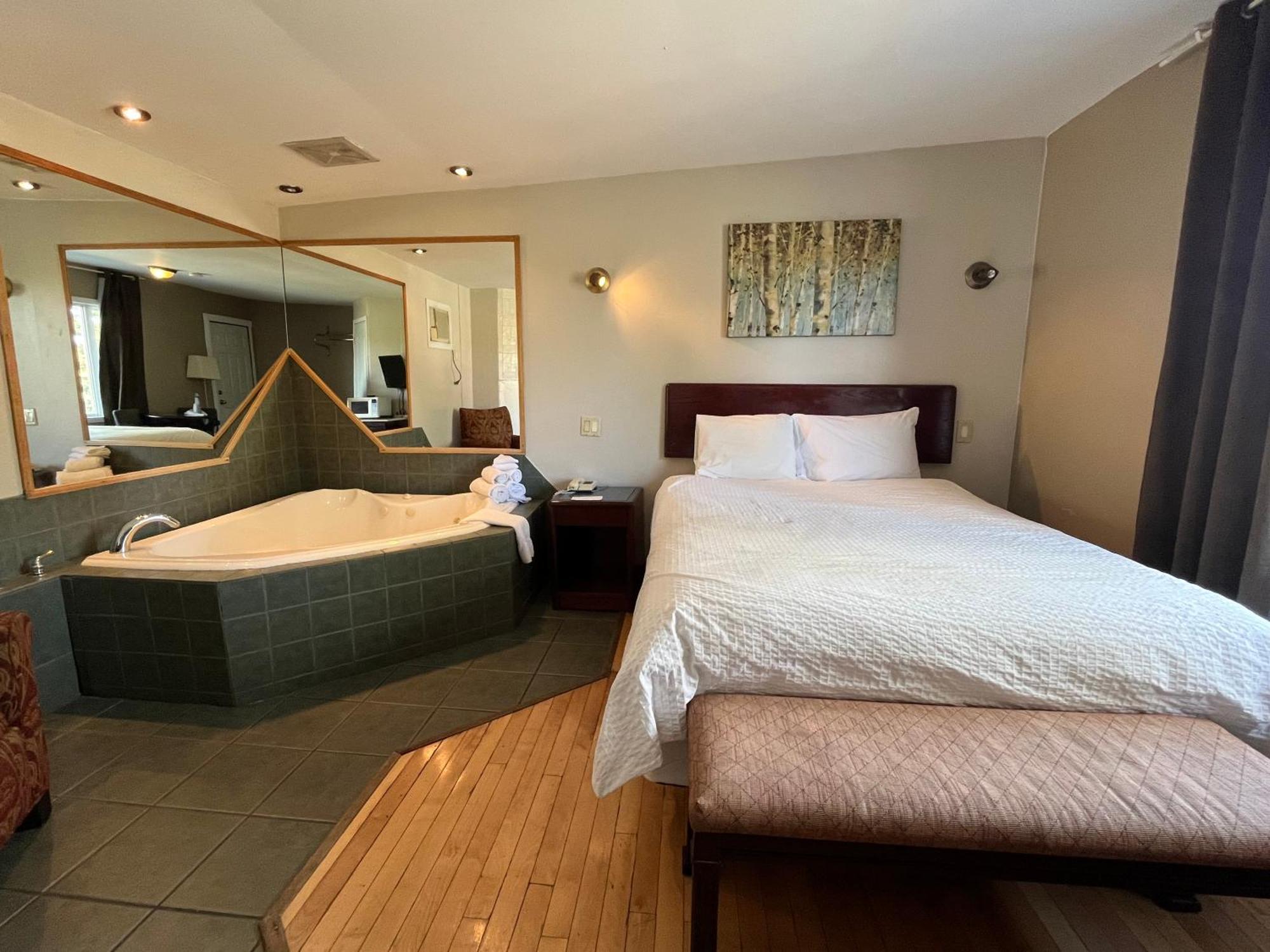 Motel Clair Mont Sainte-Agathe-des-Monts Bagian luar foto