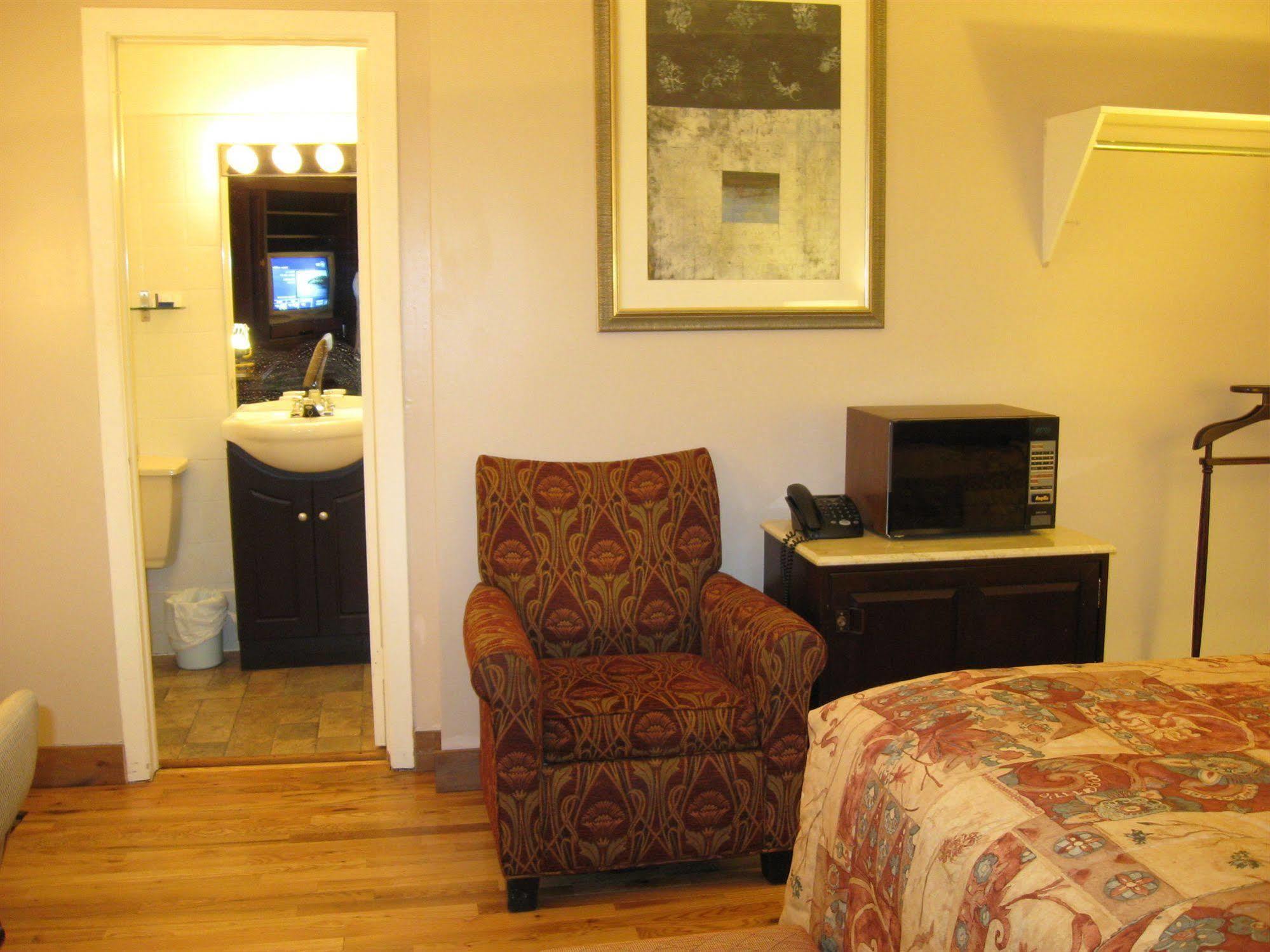 Motel Clair Mont Sainte-Agathe-des-Monts Bagian luar foto
