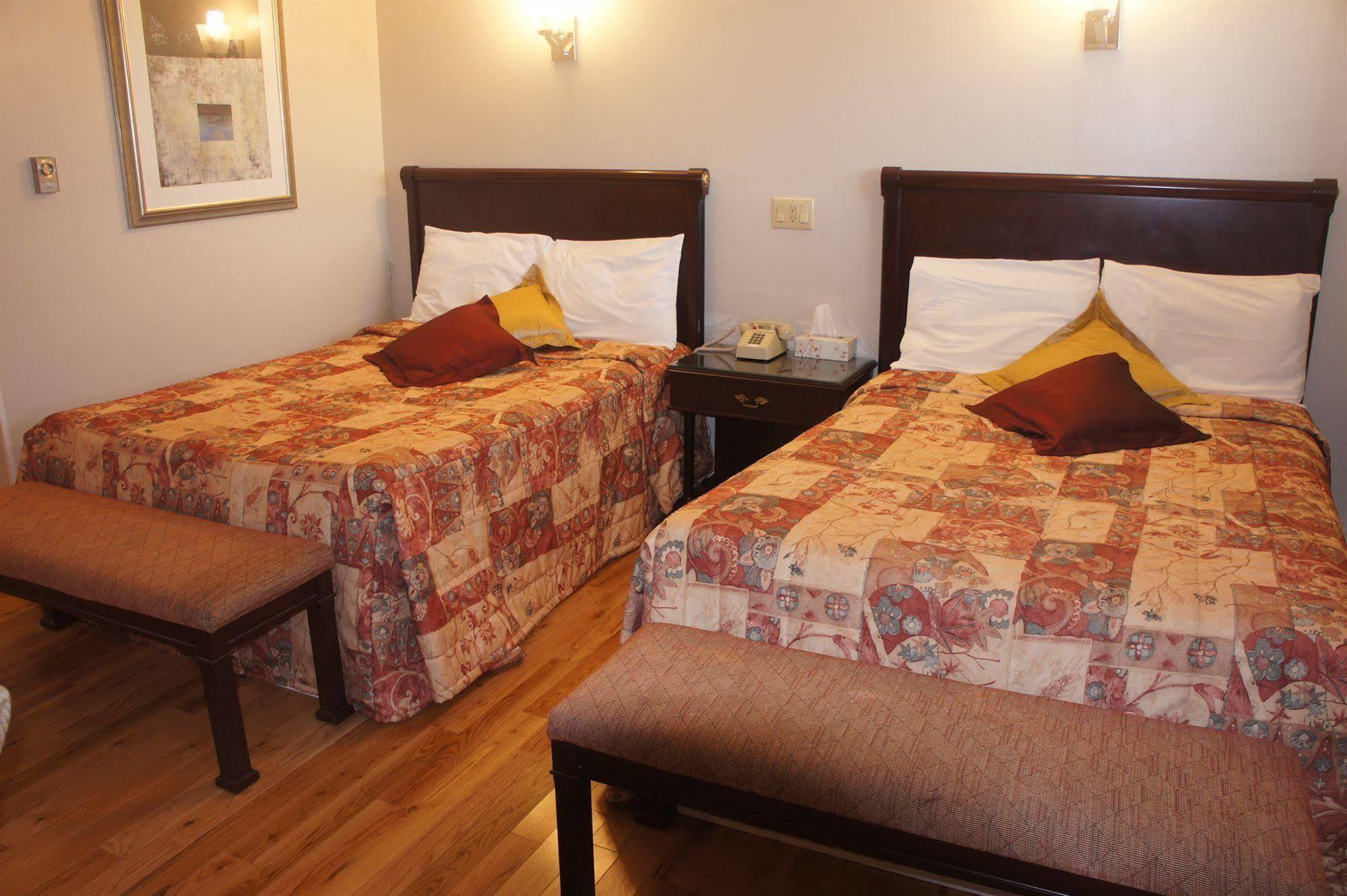 Motel Clair Mont Sainte-Agathe-des-Monts Bagian luar foto